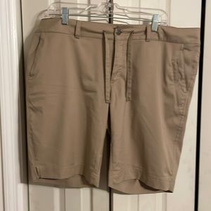 Magellan shorts